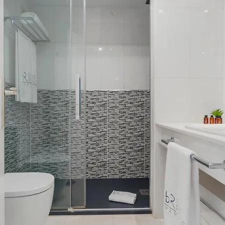 Moderno Y Luminoso En Gaviotas- Puerto Banus Apartment *