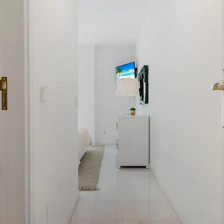 Moderno Y Luminoso En Gaviotas- Puerto Banus Apartment Marbella