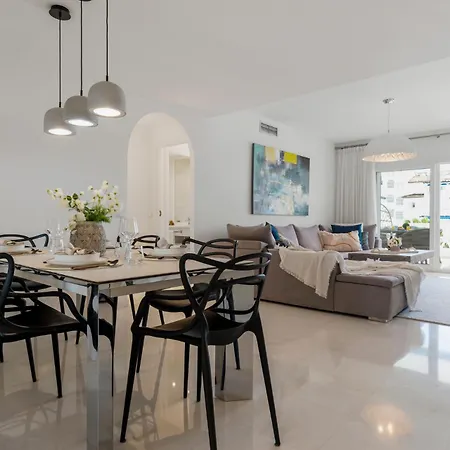 Apartmán Moderno Y Luminoso En Gaviotas- Puerto Banus *