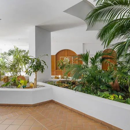Apartment Moderno Y Luminoso En Gaviotas- Puerto Banus Marbella